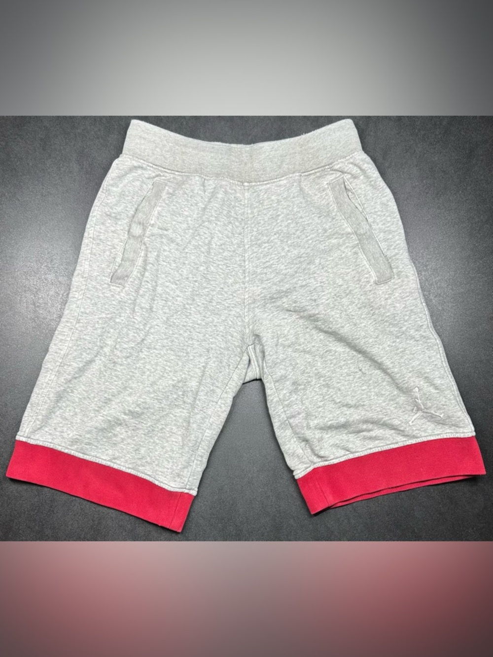 Nike Jordan Men’s Size S Grey Heavy Sweat Pockets Casual Gym Logo Shorts